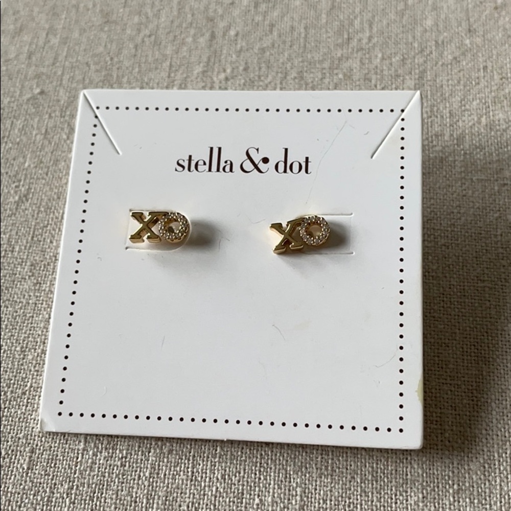 Stella & Dot XOXO Earrings